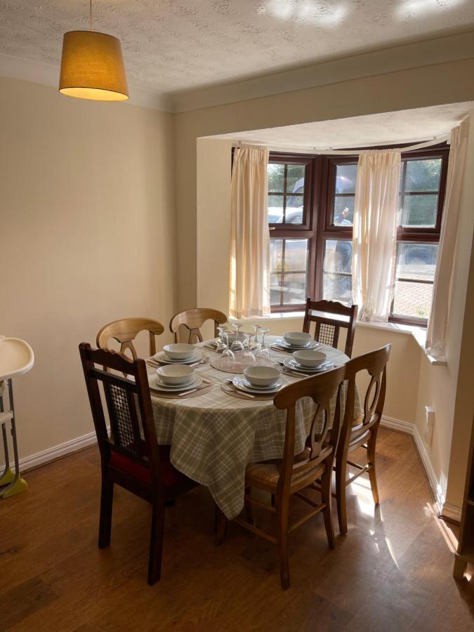 Large, Quiet, Sleeps 16, 4 Bathrooms, Parking, Лестер Экстерьер фото